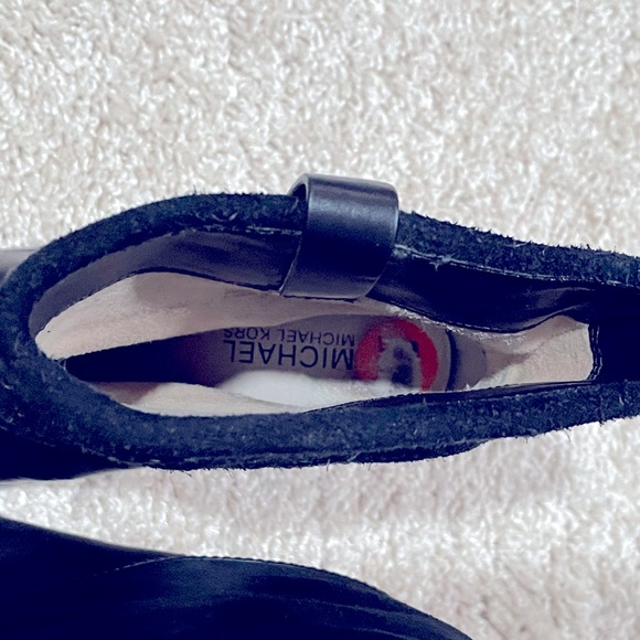 Michael Kors Suede Leather Fold Over Block Heel Boots Size 5.5 - Picture 7 of 7